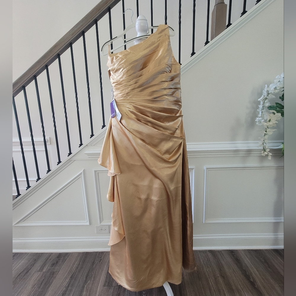 JJs House Champagne (Gold) Satin Wedding/Special Occasions Formal Gown SZ-16 - Picture 10 of 16